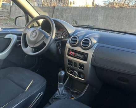 Серый Дачия Sandero StepWay, объемом двигателя 1.6 л и пробегом 180 тыс. км за 6699 $, фото 13 на Automoto.ua