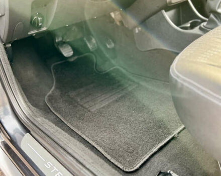 Дачия Sandero StepWay 2010 в Кролевце на Automoto.ua Серый Дачия Sandero StepWay, объемом двигателя 1.6 л и пробегом 203 тыс. км за 6850 $, фото 28 на Automoto.ua