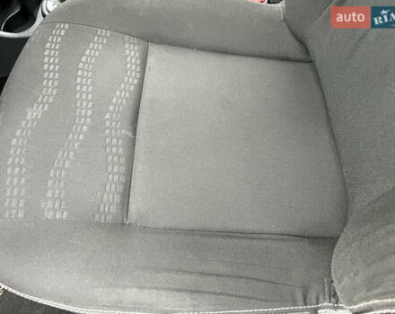 Серый Дачия Sandero StepWay, объемом двигателя 1.6 л и пробегом 60 тыс. км за 6999 $, фото 99 на Automoto.ua