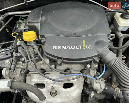 Серый Дачия Sandero StepWay, объемом двигателя 1.6 л и пробегом 60 тыс. км за 6999 $, фото 30 на Automoto.ua