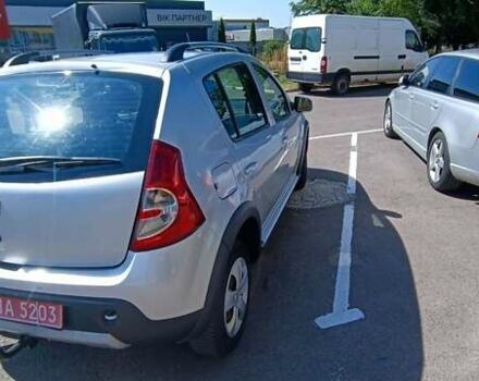 Дачия Sandero StepWay 2011 в Ровно на Automoto.ua Серый Дачия Sandero StepWay, объемом двигателя 1.6 л и пробегом 120 тыс. км за 5700 $, фото 3 на Automoto.ua