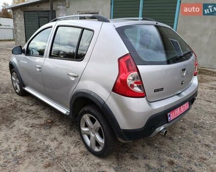 Дачия Sandero StepWay 2011 в Любешов на Automoto.ua Серый Дачия Sandero StepWay, объемом двигателя 1.6 л и пробегом 201 тыс. км за 6100 $, фото 5 на Automoto.ua