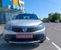 Серый Дачия Sandero StepWay, объемом двигателя 1.6 л и пробегом 120 тыс. км за 5700 $, фото 1 на Automoto.ua