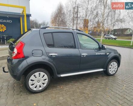 Серый Дачия Sandero StepWay, объемом двигателя 1.6 л и пробегом 133 тыс. км за 6800 $, фото 9 на Automoto.ua