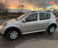 Серый Дачия Sandero StepWay, объемом двигателя 1.6 л и пробегом 202 тыс. км за 6999 $, фото 2 на Automoto.ua