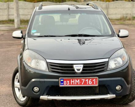 Сірий Дачія Sandero StepWay, об'ємом двигуна 1.6 л та пробігом 203 тис. км за 6700 $, фото 3 на Automoto.ua