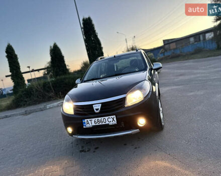 Дачия Sandero StepWay 2011 в Сумах на Automoto.ua Серый Дачия Sandero StepWay, объемом двигателя 1.6 л и пробегом 190 тыс. км за 6400 $, фото 8 на Automoto.ua