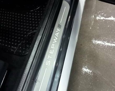 Серый Дачия Sandero StepWay, объемом двигателя 1.6 л и пробегом 265 тыс. км за 5700 $, фото 14 на Automoto.ua