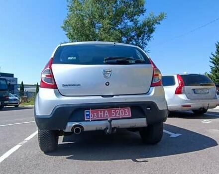 Дачия Sandero StepWay 2011 в Ровно на Automoto.ua Серый Дачия Sandero StepWay, объемом двигателя 1.6 л и пробегом 120 тыс. км за 5700 $, фото 6 на Automoto.ua