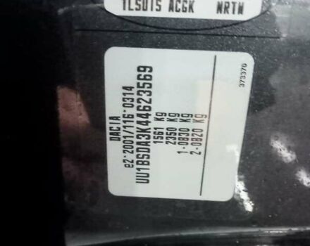 Серый Дачия Sandero StepWay, объемом двигателя 1.6 л и пробегом 265 тыс. км за 5700 $, фото 3 на Automoto.ua