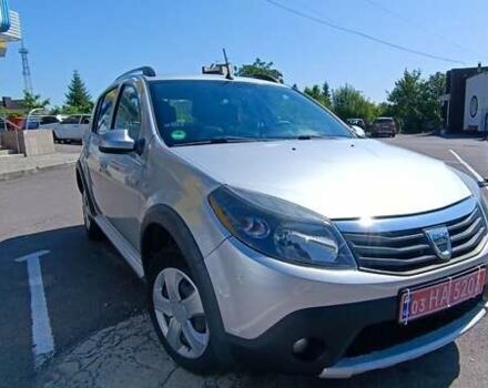 Дачия Sandero StepWay 2011 в Ровно на Automoto.ua Серый Дачия Sandero StepWay, объемом двигателя 1.6 л и пробегом 120 тыс. км за 5700 $, фото 2 на Automoto.ua