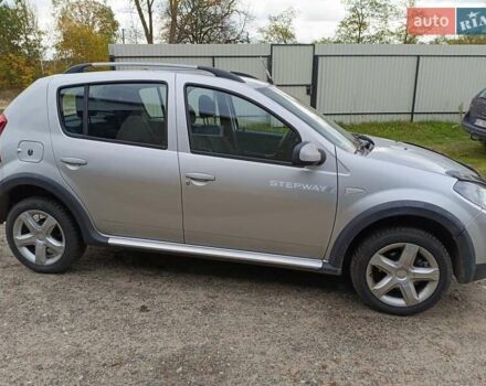 Дачия Sandero StepWay 2011 в Любешов на Automoto.ua Серый Дачия Sandero StepWay, объемом двигателя 1.6 л и пробегом 201 тыс. км за 6100 $, фото 2 на Automoto.ua
