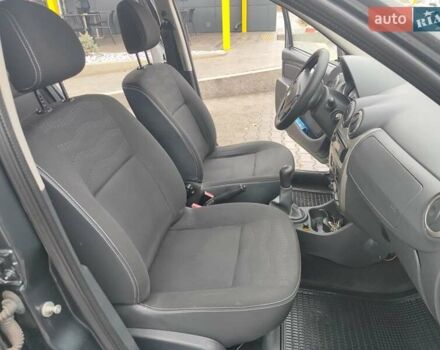 Серый Дачия Sandero StepWay, объемом двигателя 1.6 л и пробегом 133 тыс. км за 6800 $, фото 14 на Automoto.ua
