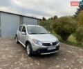 Серый Дачия Sandero StepWay, объемом двигателя 1.6 л и пробегом 182 тыс. км за 6000 $, фото 1 на Automoto.ua