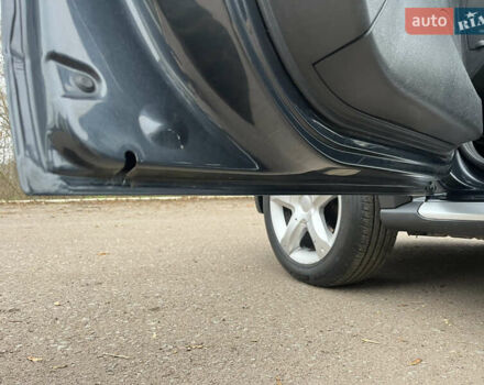 Серый Дачия Sandero StepWay, объемом двигателя 1.6 л и пробегом 60 тыс. км за 6999 $, фото 104 на Automoto.ua