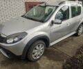 Серый Дачия Sandero StepWay, объемом двигателя 1.6 л и пробегом 209 тыс. км за 6300 $, фото 1 на Automoto.ua