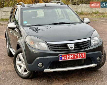 Сірий Дачія Sandero StepWay, об'ємом двигуна 1.6 л та пробігом 203 тис. км за 6700 $, фото 4 на Automoto.ua