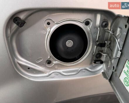 Серый Дачия Sandero StepWay, объемом двигателя 1.6 л и пробегом 202 тыс. км за 6999 $, фото 4 на Automoto.ua