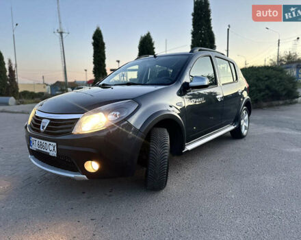 Дачия Sandero StepWay 2011 в Сумах на Automoto.ua Серый Дачия Sandero StepWay, объемом двигателя 1.6 л и пробегом 190 тыс. км за 6400 $, фото 23 на Automoto.ua