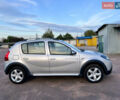 Серый Дачия Sandero StepWay, объемом двигателя 1.6 л и пробегом 215 тыс. км за 6900 $, фото 11 на Automoto.ua