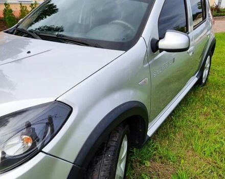 Серый Дачия Sandero StepWay, объемом двигателя 1.5 л и пробегом 190 тыс. км за 7300 $, фото 17 на Automoto.ua