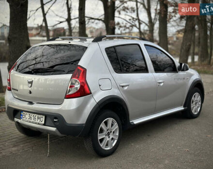 Сірий Дачія Sandero StepWay, об'ємом двигуна 1.6 л та пробігом 239 тис. км за 6900 $, фото 12 на Automoto.ua