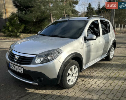 Сірий Дачія Sandero StepWay, об'ємом двигуна 1.6 л та пробігом 239 тис. км за 6900 $, фото 3 на Automoto.ua