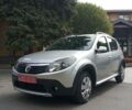 Серый Дачия Sandero StepWay, объемом двигателя 1.6 л и пробегом 166 тыс. км за 6700 $, фото 11 на Automoto.ua