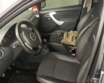 Сірий Дачія Sandero StepWay, об'ємом двигуна 1.6 л та пробігом 232 тис. км за 7000 $, фото 4 на Automoto.ua