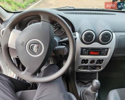 Серый Дачия Sandero StepWay, объемом двигателя 1.5 л и пробегом 190 тыс. км за 7300 $, фото 13 на Automoto.ua