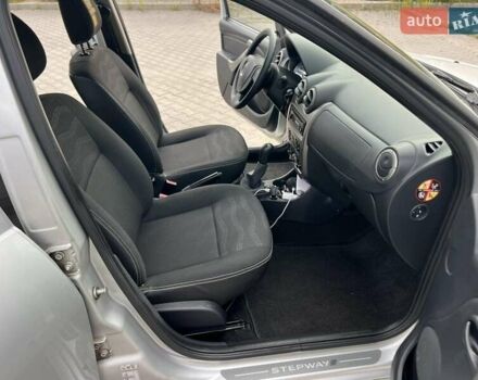 Сірий Дачія Sandero StepWay, об'ємом двигуна 1.6 л та пробігом 182 тис. км за 6999 $, фото 31 на Automoto.ua