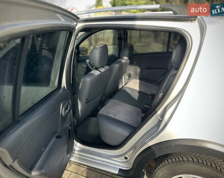 Сірий Дачія Sandero StepWay, об'ємом двигуна 1.6 л та пробігом 239 тис. км за 6900 $, фото 47 на Automoto.ua