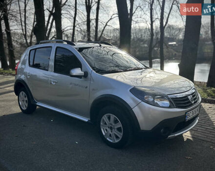 Сірий Дачія Sandero StepWay, об'ємом двигуна 1.6 л та пробігом 239 тис. км за 6900 $, фото 18 на Automoto.ua