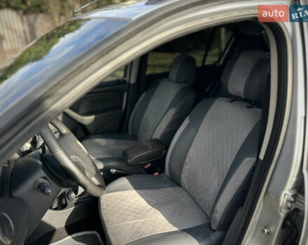 Сірий Дачія Sandero StepWay, об'ємом двигуна 1.6 л та пробігом 239 тис. км за 6900 $, фото 54 на Automoto.ua