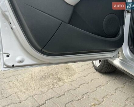 Сірий Дачія Sandero StepWay, об'ємом двигуна 1.6 л та пробігом 182 тис. км за 6999 $, фото 21 на Automoto.ua