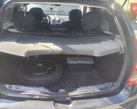 Серый Дачия Sandero StepWay, объемом двигателя 1.6 л и пробегом 129 тыс. км за 6900 $, фото 3 на Automoto.ua