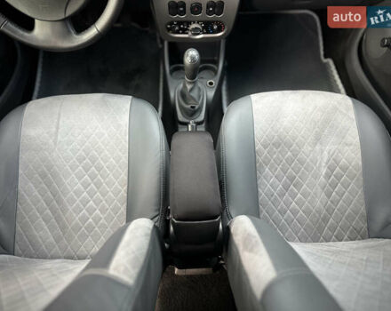 Сірий Дачія Sandero StepWay, об'ємом двигуна 1.6 л та пробігом 239 тис. км за 6900 $, фото 37 на Automoto.ua