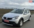 Серый Дачия Sandero StepWay, объемом двигателя 1.6 л и пробегом 183 тыс. км за 6890 $, фото 1 на Automoto.ua