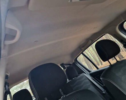 Серый Дачия Sandero StepWay, объемом двигателя 1.6 л и пробегом 207 тыс. км за 5999 $, фото 83 на Automoto.ua