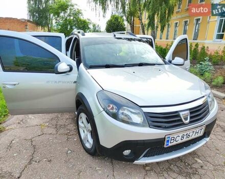 Серый Дачия Sandero StepWay, объемом двигателя 1.5 л и пробегом 190 тыс. км за 7300 $, фото 26 на Automoto.ua