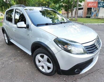 Серый Дачия Sandero StepWay, объемом двигателя 1.5 л и пробегом 190 тыс. км за 7300 $, фото 9 на Automoto.ua