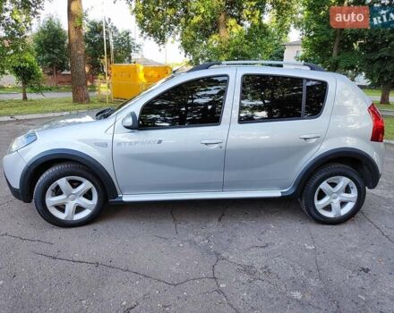 Серый Дачия Sandero StepWay, объемом двигателя 1.5 л и пробегом 190 тыс. км за 7300 $, фото 3 на Automoto.ua