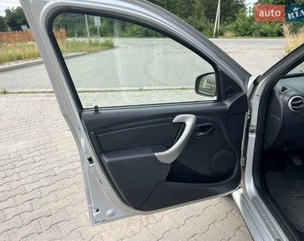 Сірий Дачія Sandero StepWay, об'ємом двигуна 1.6 л та пробігом 182 тис. км за 6999 $, фото 16 на Automoto.ua