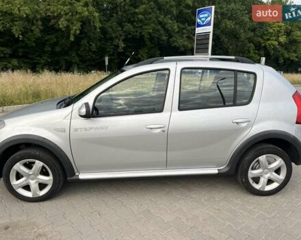 Сірий Дачія Sandero StepWay, об'ємом двигуна 1.6 л та пробігом 182 тис. км за 6999 $, фото 2 на Automoto.ua