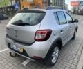 Серый Дачия Sandero StepWay, объемом двигателя 1.5 л и пробегом 291 тыс. км за 8000 $, фото 1 на Automoto.ua