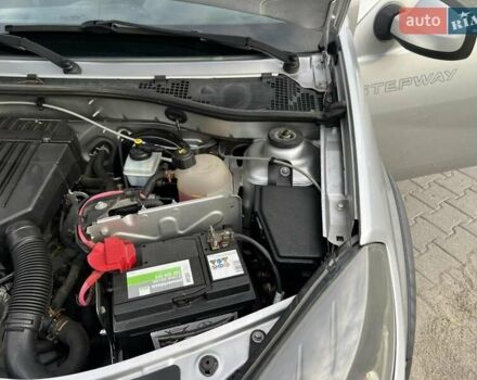 Сірий Дачія Sandero StepWay, об'ємом двигуна 1.6 л та пробігом 182 тис. км за 6999 $, фото 41 на Automoto.ua