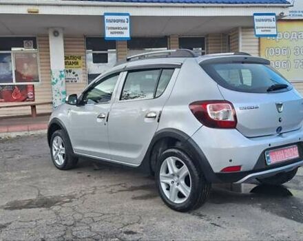 Серый Дачия Sandero StepWay, объемом двигателя 1.5 л и пробегом 191 тыс. км за 8500 $, фото 3 на Automoto.ua