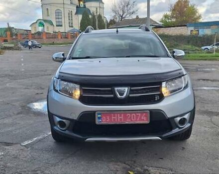 Серый Дачия Sandero StepWay, объемом двигателя 1.5 л и пробегом 191 тыс. км за 8500 $, фото 1 на Automoto.ua