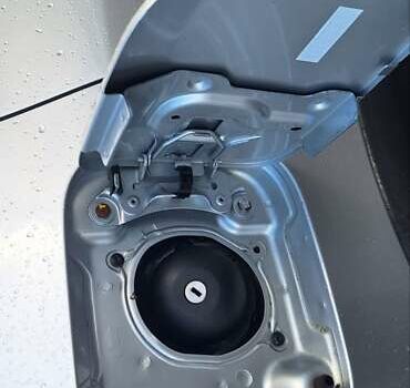 Серый Дачия Sandero StepWay, объемом двигателя 1.5 л и пробегом 191 тыс. км за 8500 $, фото 87 на Automoto.ua