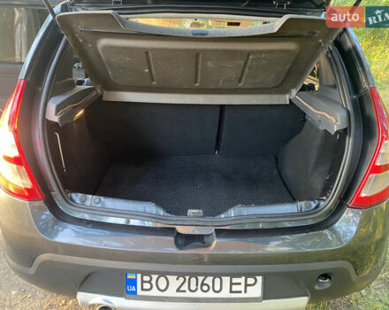 Серый Дачия Sandero StepWay, объемом двигателя 1.5 л и пробегом 213 тыс. км за 7250 $, фото 21 на Automoto.ua
